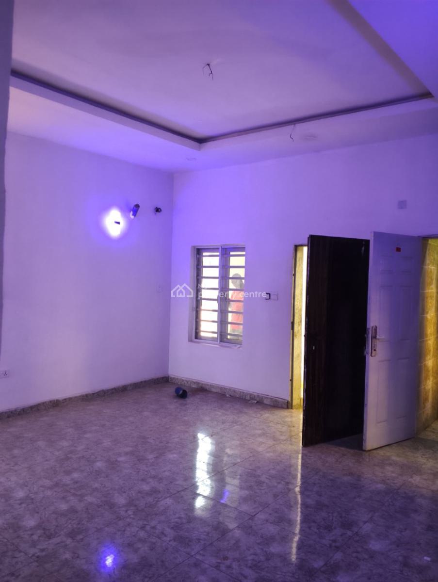 Spacious Three Bedroom Flat, Area 1, Garki, Abuja, Flat / Apartment for Rent