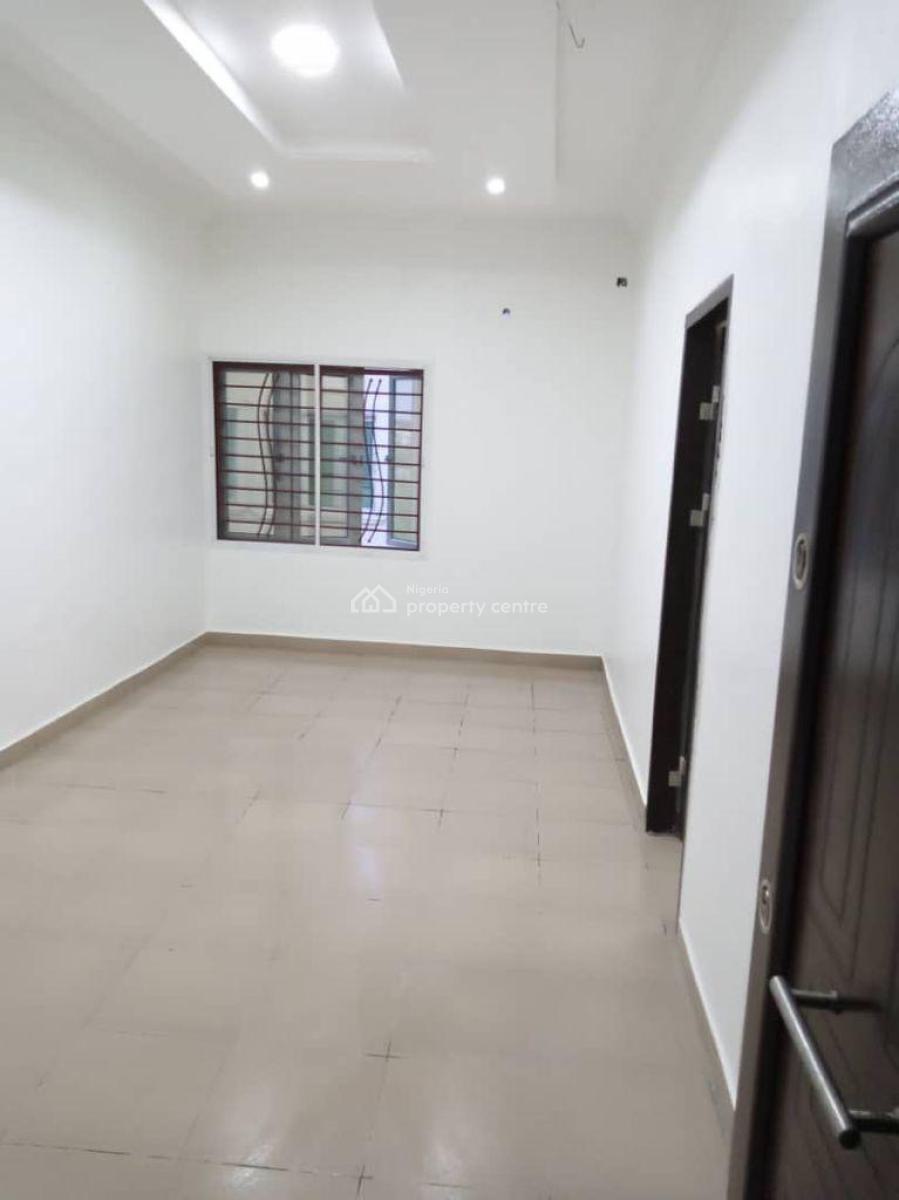 Service 1 Bedroom and Parlor, Chevron Drive, Lekki, Lagos, Mini Flat (room and Parlour) for Sale