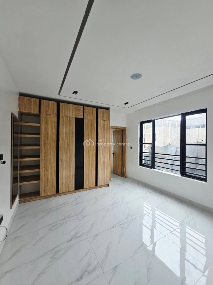 Brand New 2 Bedroom Apartment with Bq, Lekki Phase 1, Lekki Phase 1, Lekki, Lagos, Block of Flats for Sale