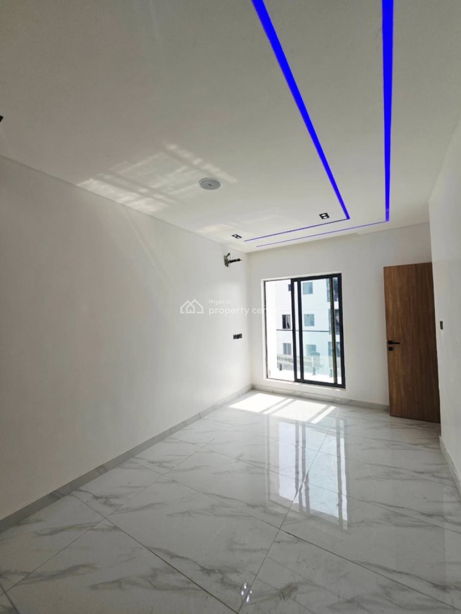 Brand New 2 Bedroom Apartment with Bq, Lekki Phase 1, Lekki Phase 1, Lekki, Lagos, Block of Flats for Sale