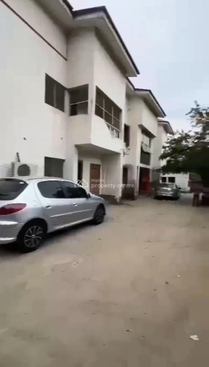 a Four Unit of Three Bedroom Apartment, Wuse 2,abuja, Wuse 2, Abuja, Block of Flats for Sale