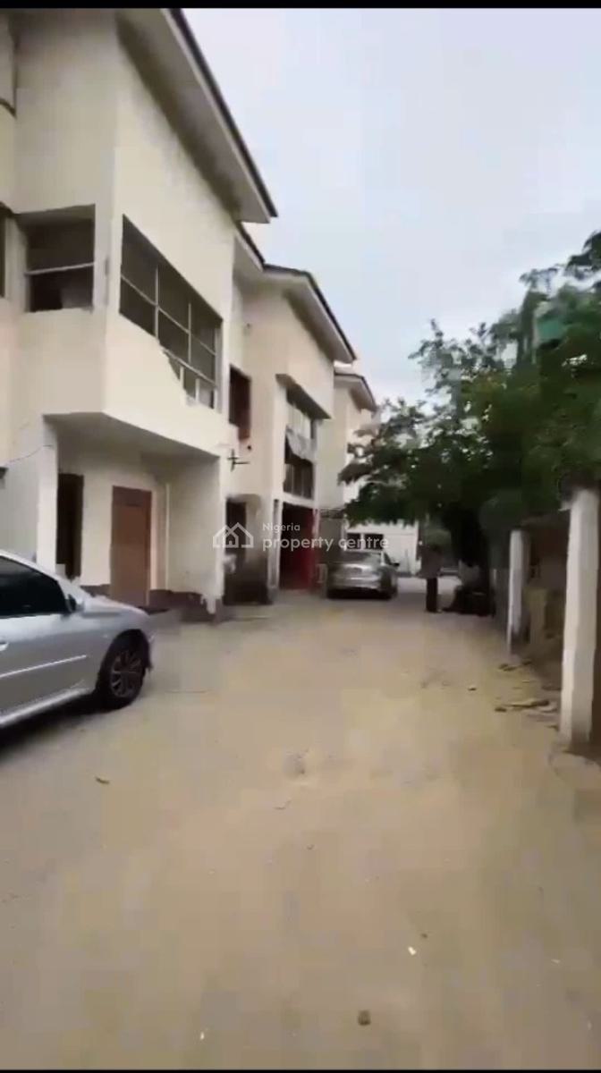 a Four Unit of Three Bedroom Apartment, Wuse 2,abuja, Wuse 2, Abuja, Block of Flats for Sale