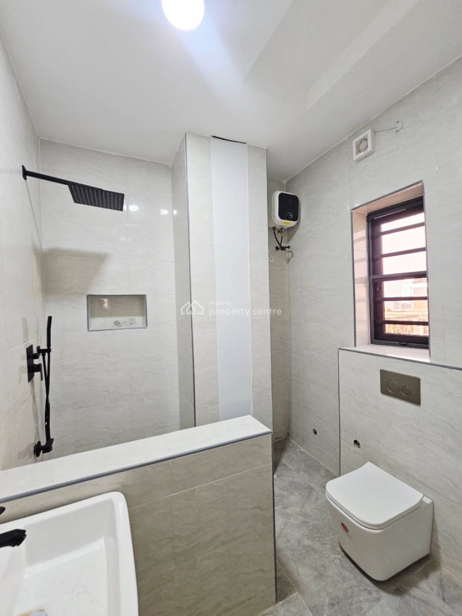 Lovely 2 Bedroom Apartment with Pool,gym and Bq, Lekki Phase 1, Lekki Phase 1, Lekki, Lagos, Block of Flats for Sale