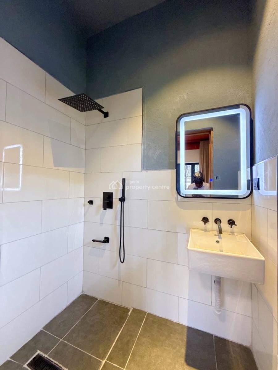 Brand New 3 Bedroom Apartment with Bq, Lekki Phase 1, Lekki Phase 1, Lekki, Lagos, Block of Flats for Sale