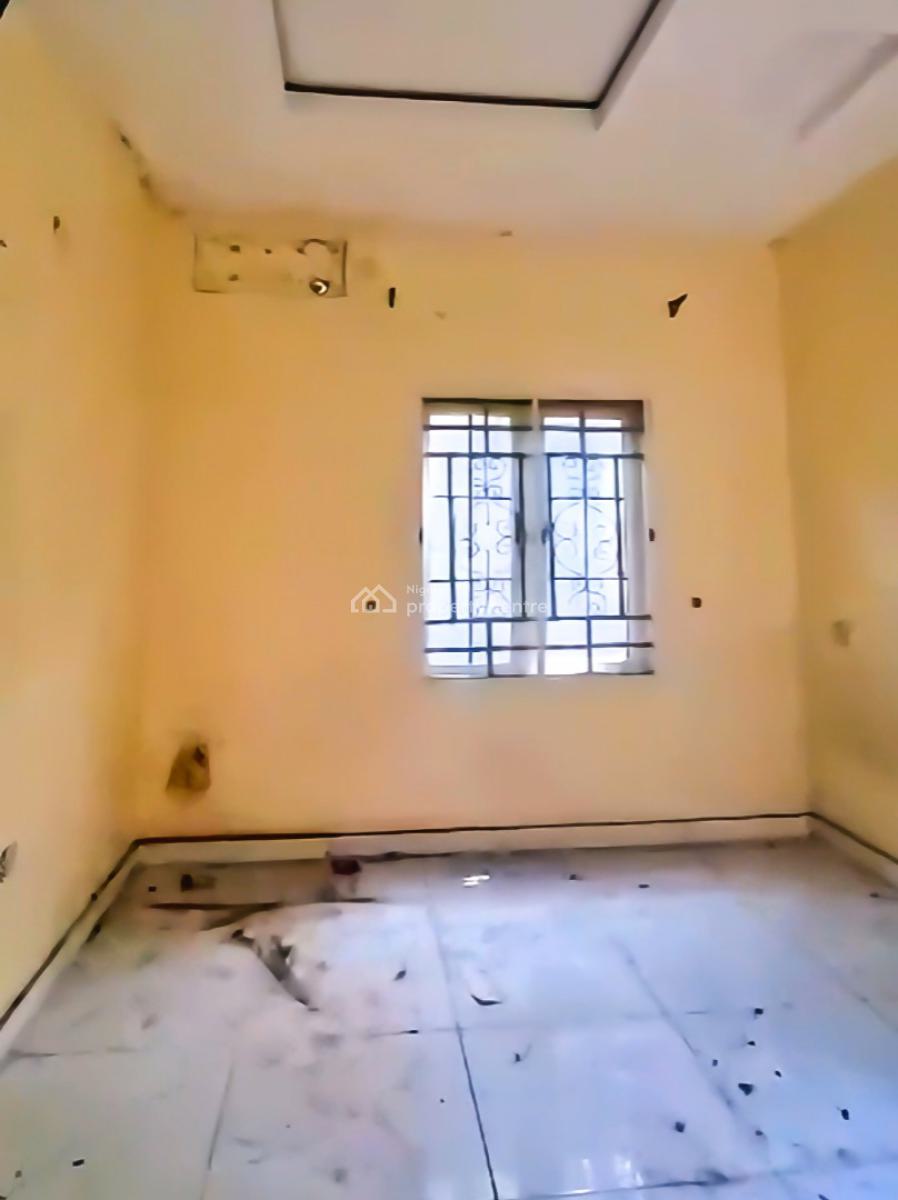 Standard 3 Bedroom Duplex with Band a Power in a Prestigious Vicinity, Old Gra, Port Harcourt, Rivers, Terraced Duplex for Rent