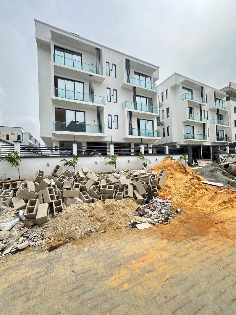 Contemporary 2 Bedroom Apartment Suitable for Investmen, Lekki Phase 1, Lekki, Lagos, Flat / Apartment for Sale