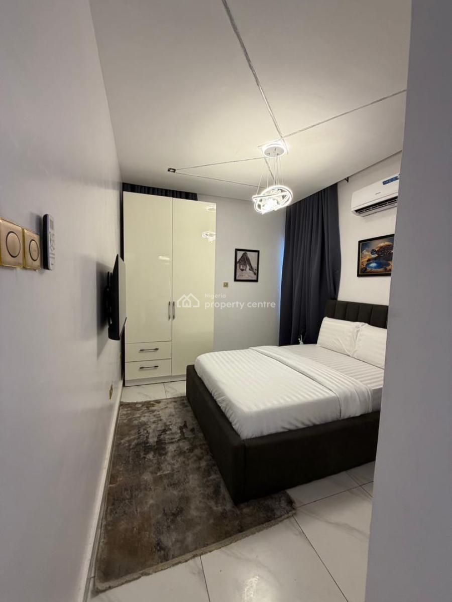 5-bedroom Furnished Fully Detached with Bq & Swimming Pool, Chevron, Lekki, Lagos, Semi-detached Duplex for Sale