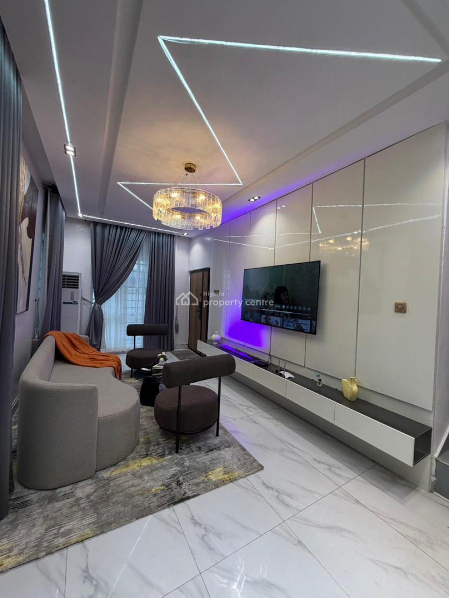 5-bedroom Furnished Fully Detached with Bq & Swimming Pool, Chevron, Lekki, Lagos, Semi-detached Duplex for Sale