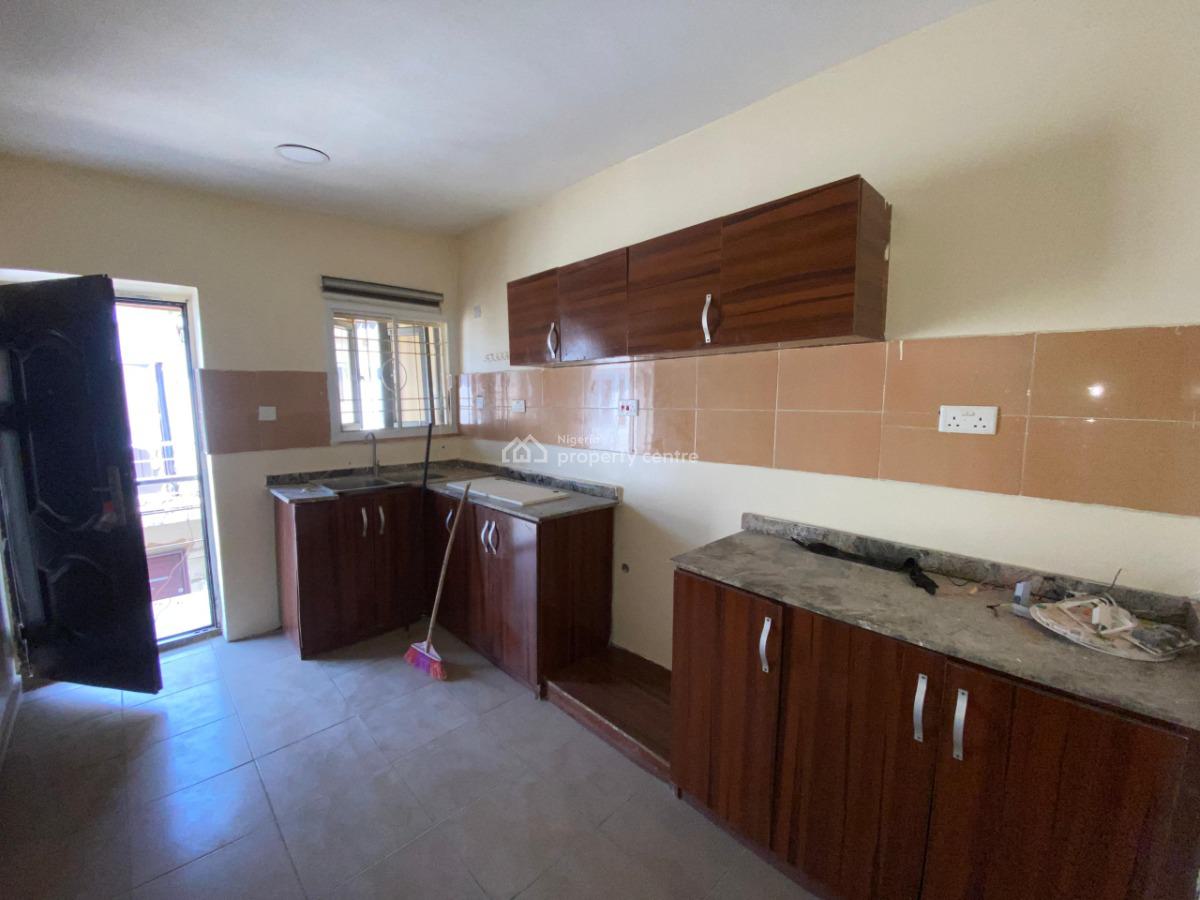 3 Bedroom Available, Life Camp, Abuja, Flat / Apartment for Rent