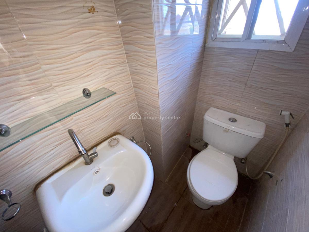 2 Bedroom Studio Apartment, Around Nizamiye Hospital, Idu Industrial, Abuja, Flat / Apartment for Rent