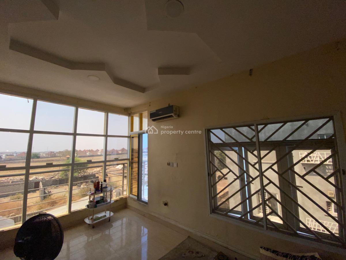 2 Bedroom Studio Apartment, Around Nizamiye Hospital, Idu Industrial, Abuja, Flat / Apartment for Rent