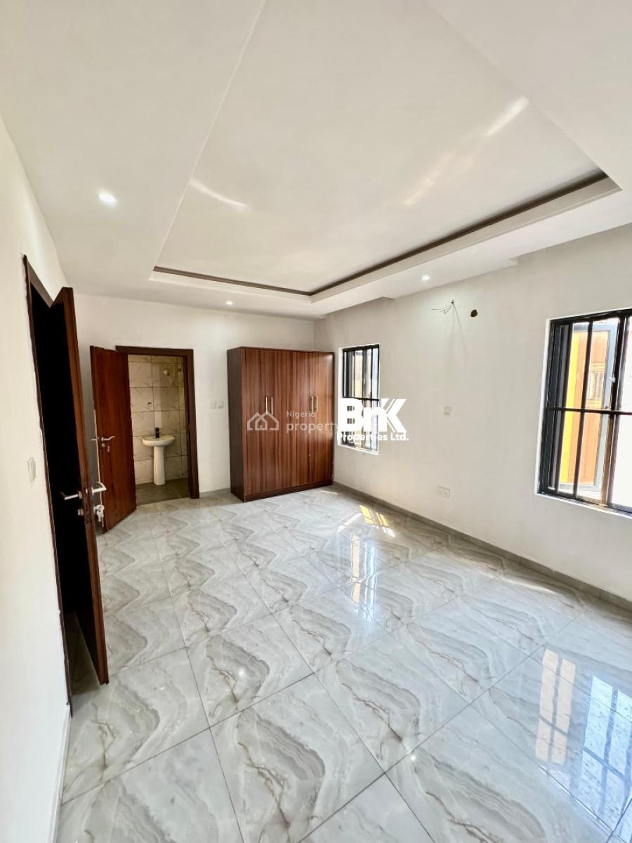 Classic 3-bedroom Maisonatte with 1room Bq (short-lt Allowed, Lekki Phase 1, Lekki, Lagos, Flat / Apartment for Rent