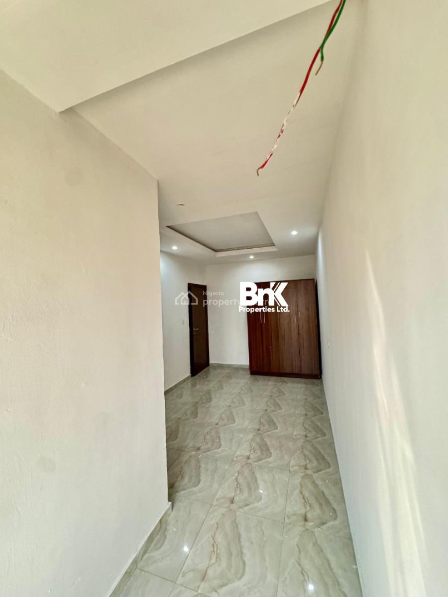 Classic 3-bedroom Maisonatte with 1room Bq (short-lt Allowed, Lekki Phase 1, Lekki, Lagos, Flat / Apartment for Rent