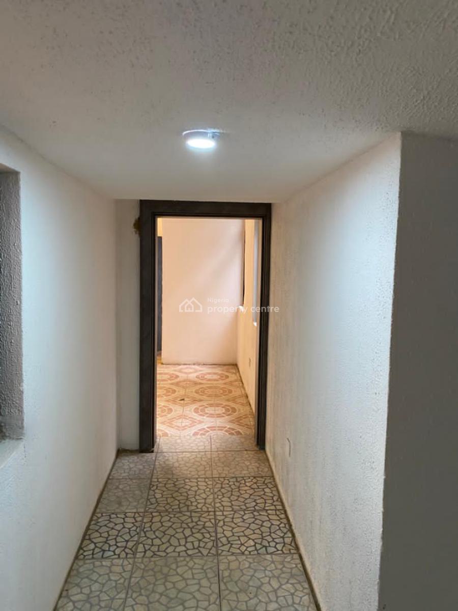 Over 20 Rooms Duplex Available, Asokoro District, Abuja, Detached Duplex for Rent