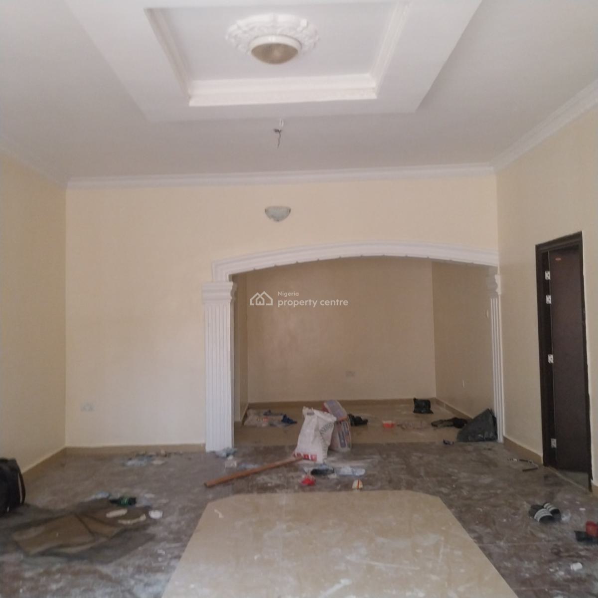 Standard 3bedroom.flat in a Private  at  Magboro, Peace Estate, Magboro, Ogun, Flat / Apartment for Rent