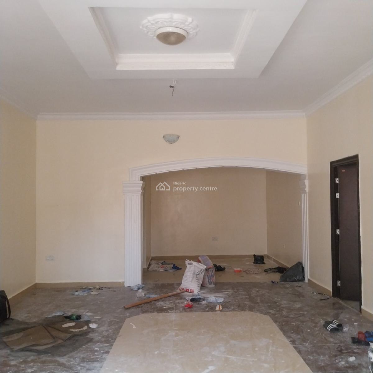 Standard 3bedroom.flat in a Private  at  Magboro, Peace Estate, Magboro, Ogun, Flat / Apartment for Rent