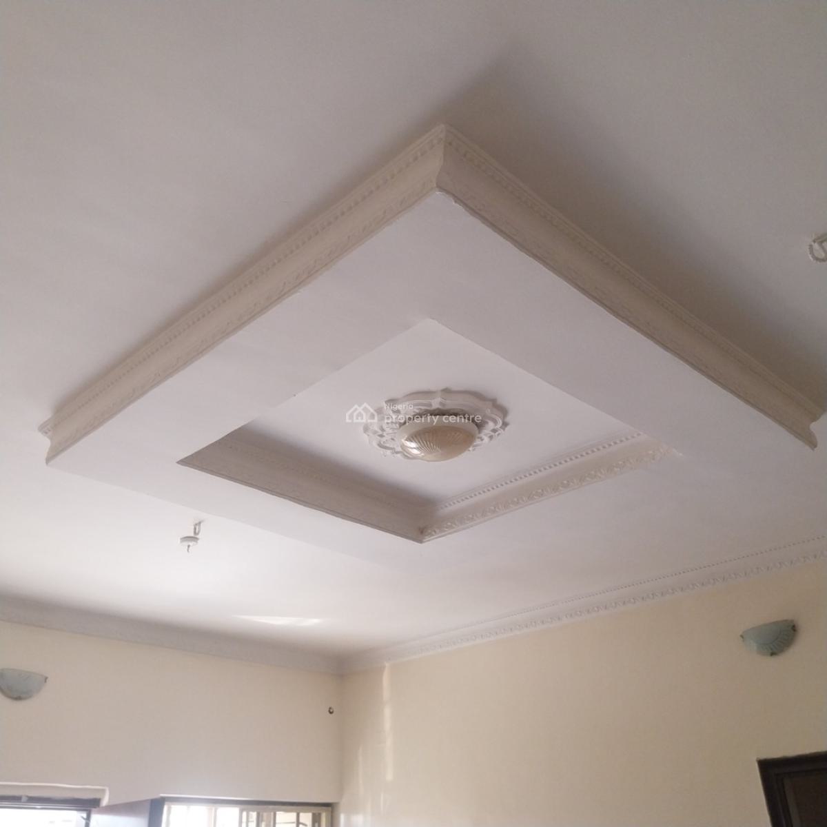 Standard 3bedroom.flat in a Private  at  Magboro, Peace Estate, Magboro, Ogun, Flat / Apartment for Rent