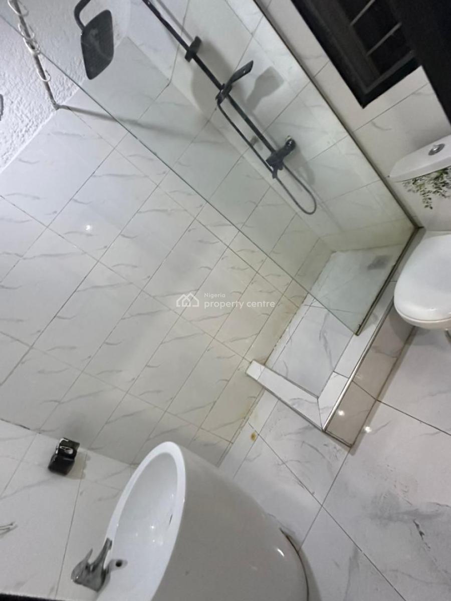 Luxury 2 Bedroom Apartment with Excellent Facilities, Lekki Phase 1, Lekki, Lagos, Flat / Apartment for Rent