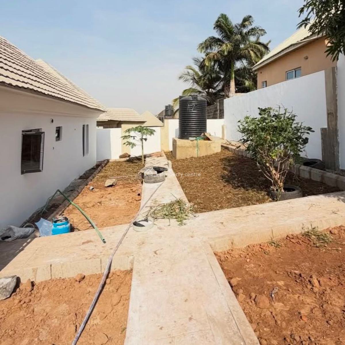 a Lovely 4 Bedroom Duplex All En-suite with 2 Units, Ikorodu, Ikorodu, Lagos, Detached Duplex for Sale