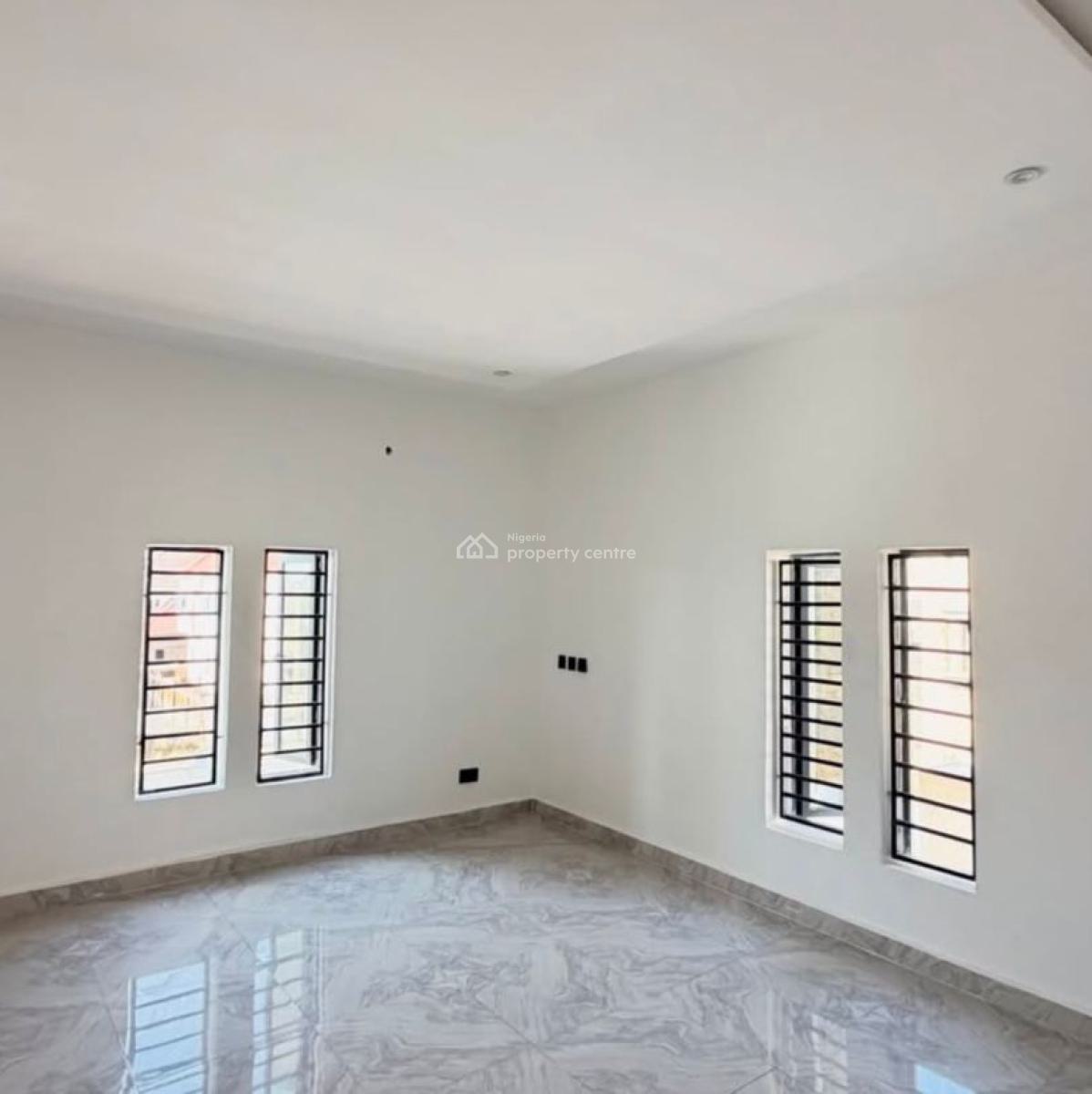 a Lovely 4 Bedroom Duplex All En-suite with 2 Units, Ikorodu, Ikorodu, Lagos, Detached Duplex for Sale