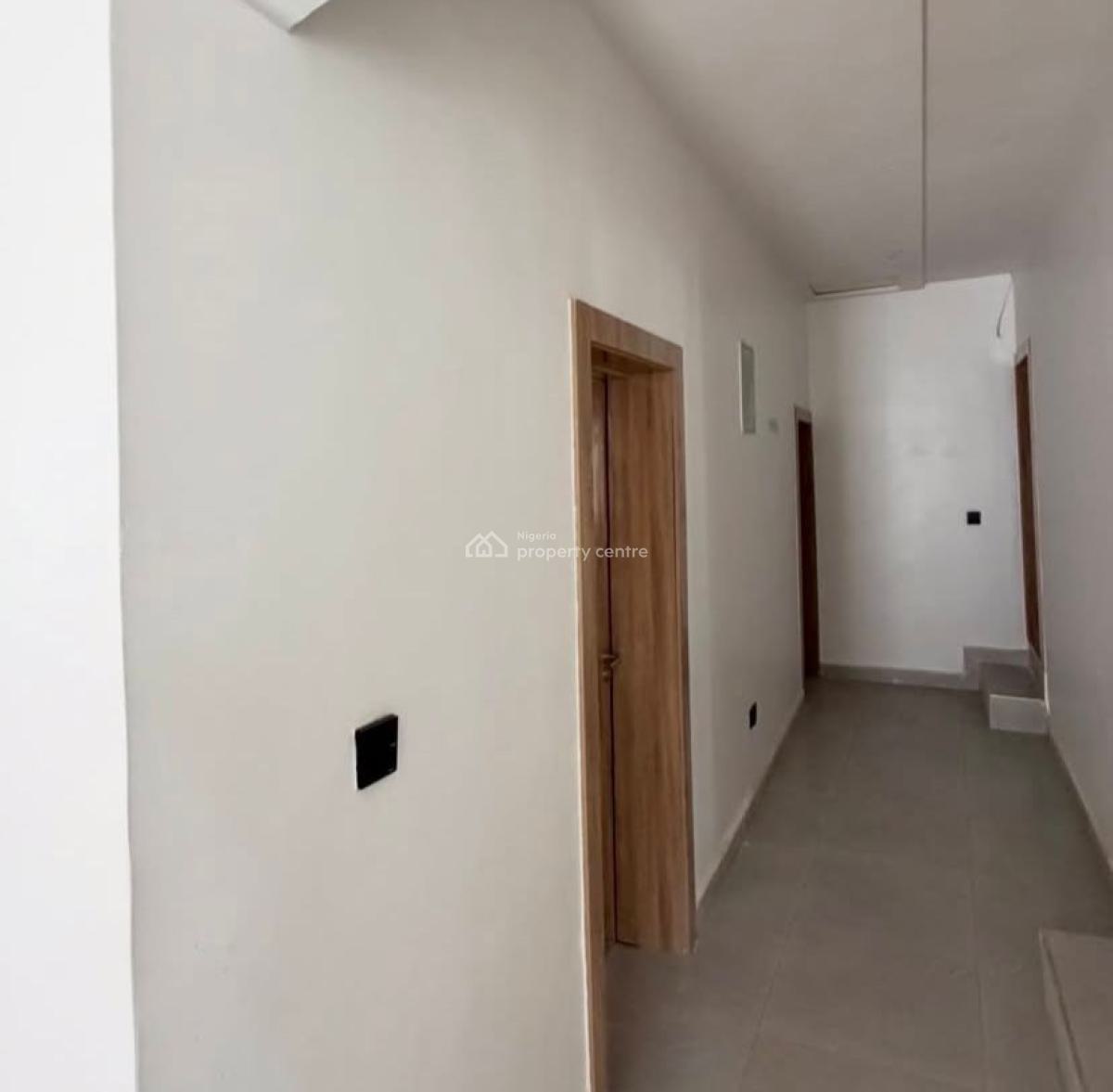 a Lovely 4 Bedroom Duplex All En-suite with 2 Units, Ikorodu, Ikorodu, Lagos, Detached Duplex for Sale