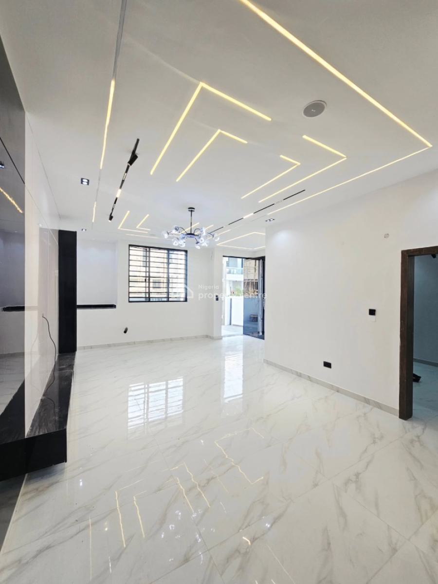 Cozy 4 Bedroom Semi Detached Duplex with Bq, Ajah, Ajah, Lagos, Semi-detached Duplex for Sale