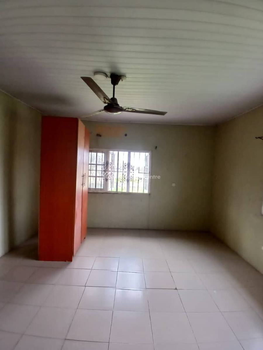 Very Massive 3bedroom Apartment Upstairs, Unity Estate Beside Co-operative Vila, Badore, Ajah, Lagos, Flat / Apartment for Rent