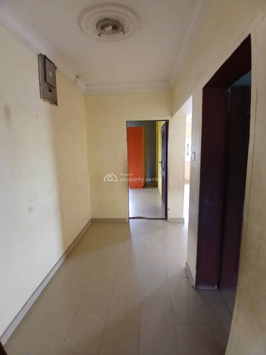 Very Massive 3bedroom Apartment Upstairs, Unity Estate Beside Co-operative Vila, Badore, Ajah, Lagos, Flat / Apartment for Rent