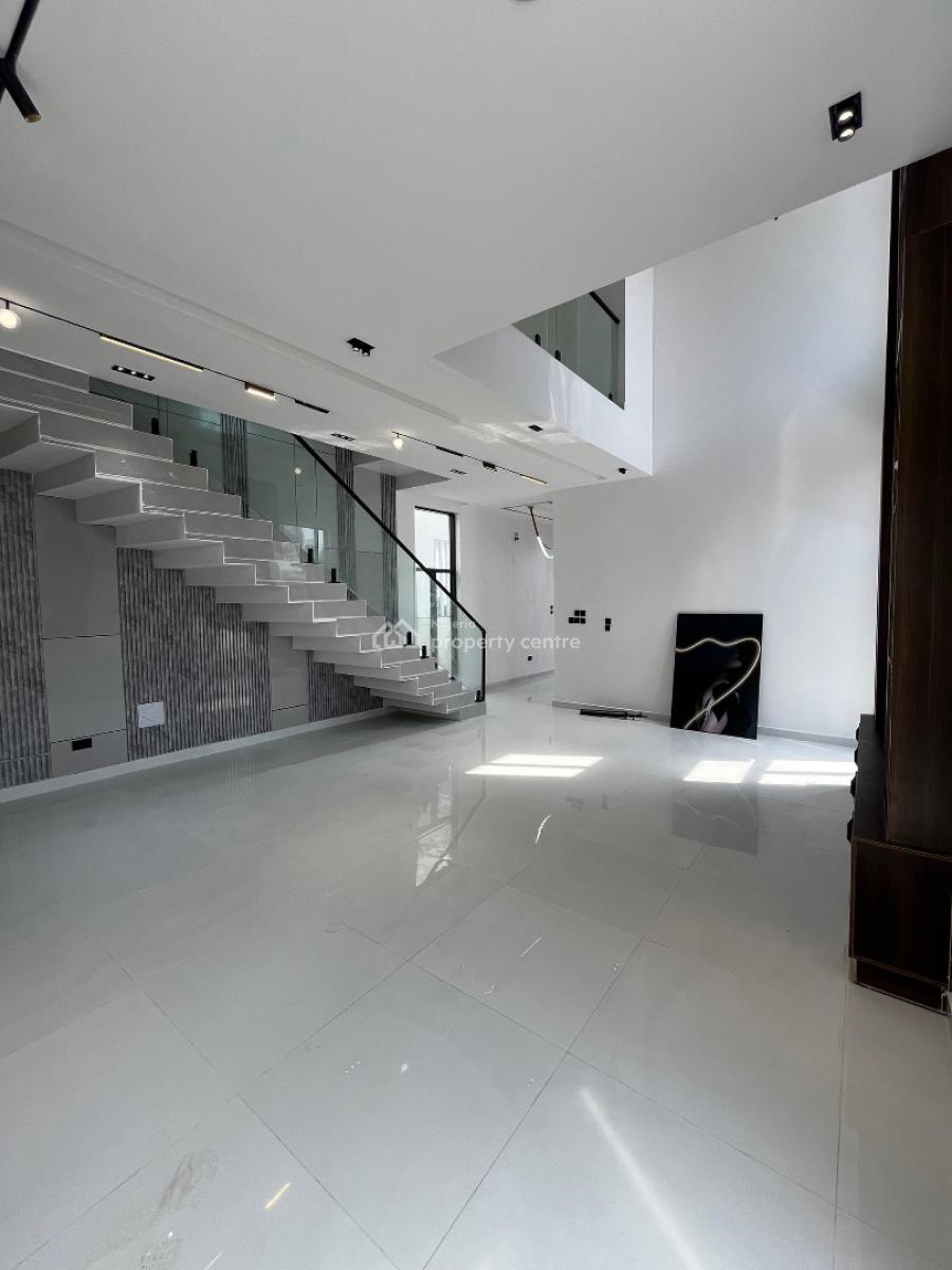 5 Bedrooms Fully Detached Duplex, Chevron, Lekki, Lagos, Detached Duplex for Sale