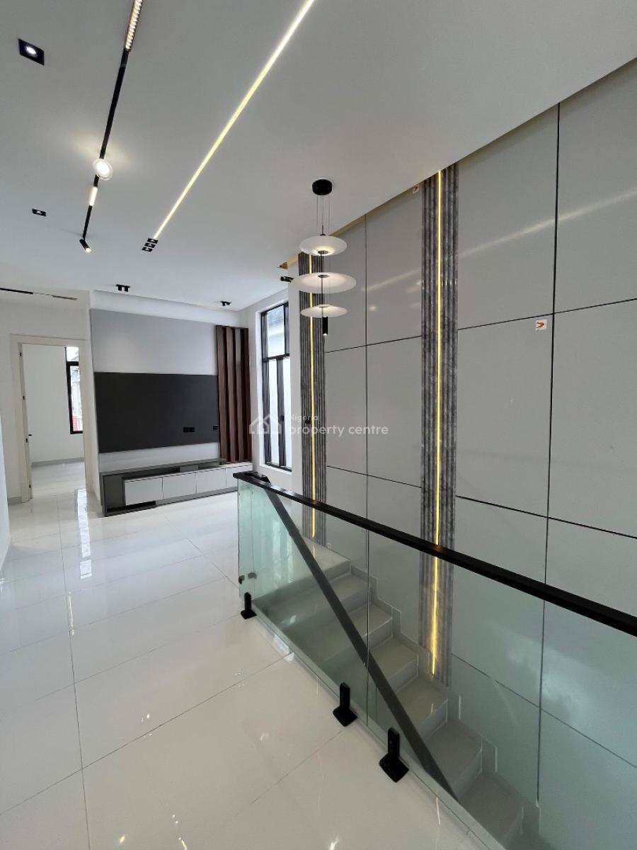 5 Bedrooms Fully Detached Duplex, Chevron, Lekki, Lagos, Detached Duplex for Sale