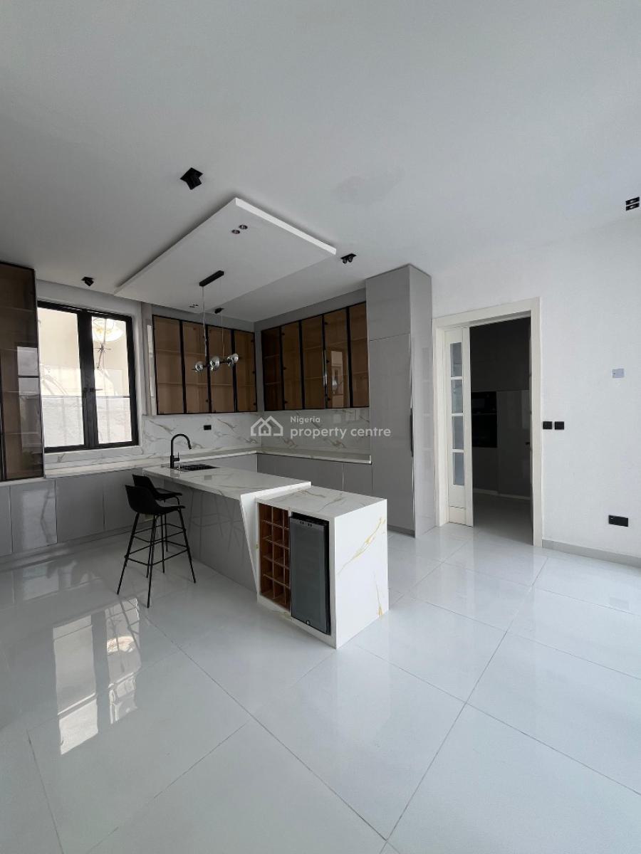 5 Bedrooms Fully Detached Duplex, Chevron, Lekki, Lagos, Detached Duplex for Sale