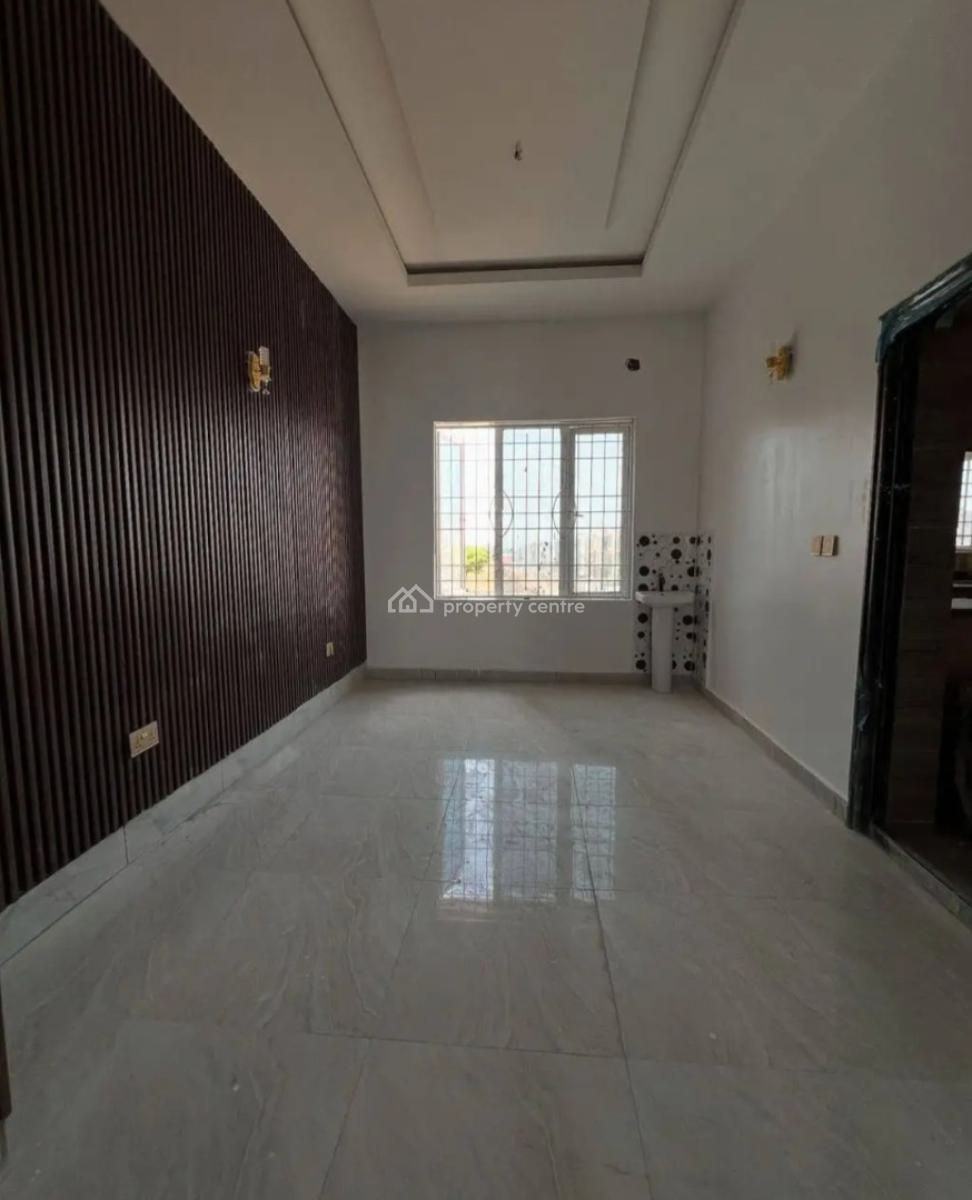 Standard 2 Bedroom Apartment, Lugbe District, Abuja, Flat / Apartment for Rent