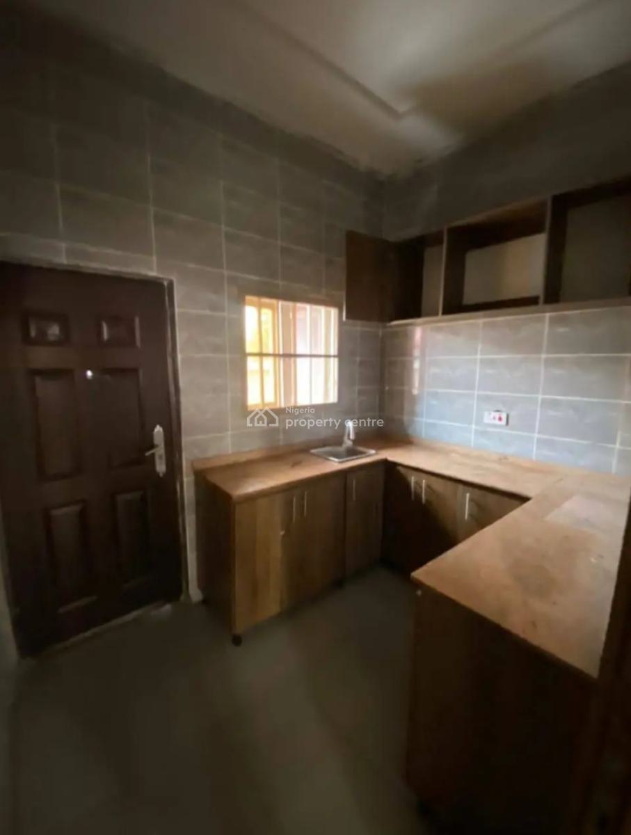 Standard 2 Bedroom Apartment, Lugbe District, Abuja, Flat / Apartment for Rent