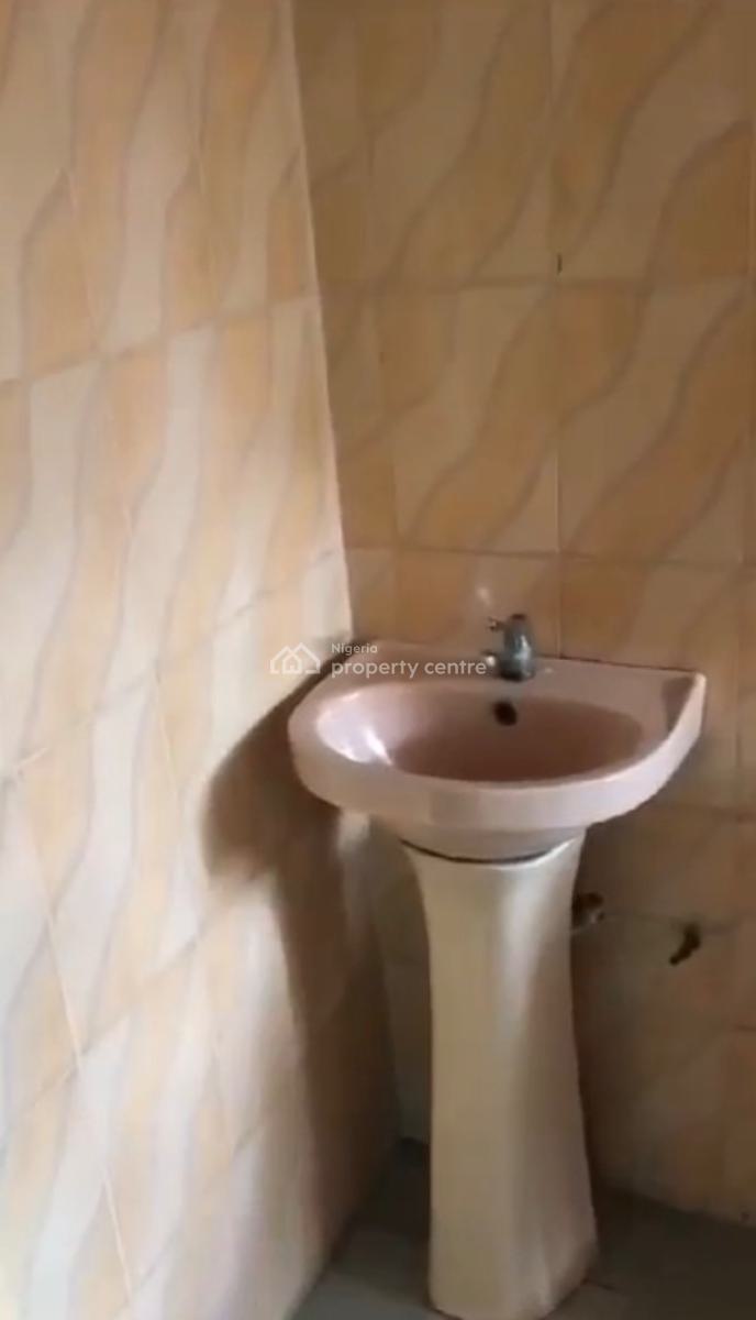 Self Contain Bq + Personal Kitchen, Bridgegate Estate, Agungi, Lekki, Lagos, Self Contain (single Rooms) for Rent