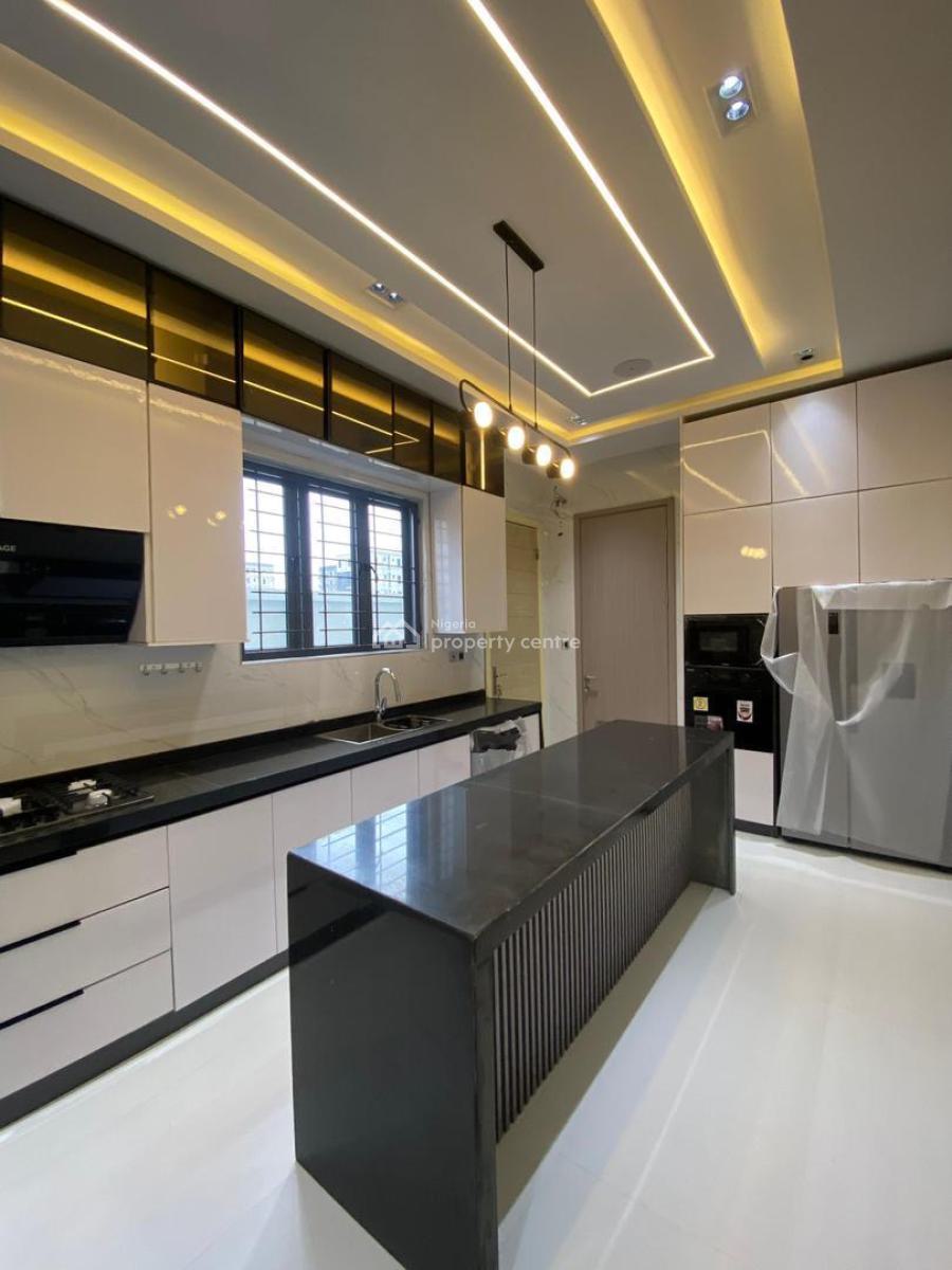 Spacious 5 Bedroom Fully Detached Duplex with Boys Quarters, Spacious 5 Bedroom Fully Detached Duplex with Boys Quarters, Lekki Phase 1, Lekki, Lagos, Detached Duplex for Sale