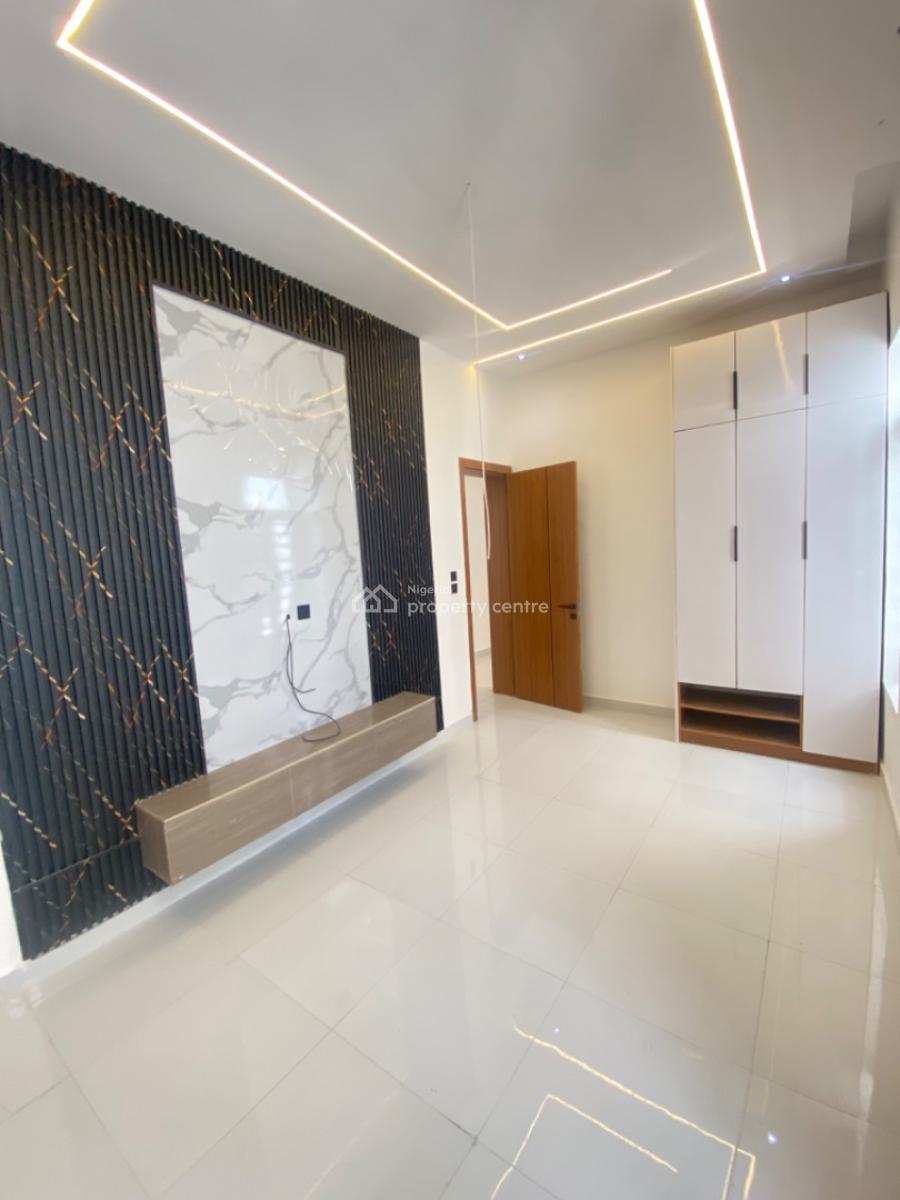 5 Bedroom Fully Detached Duplex with Bq and Swimming Pool, Lekki, Lagos, Detached Duplex for Sale