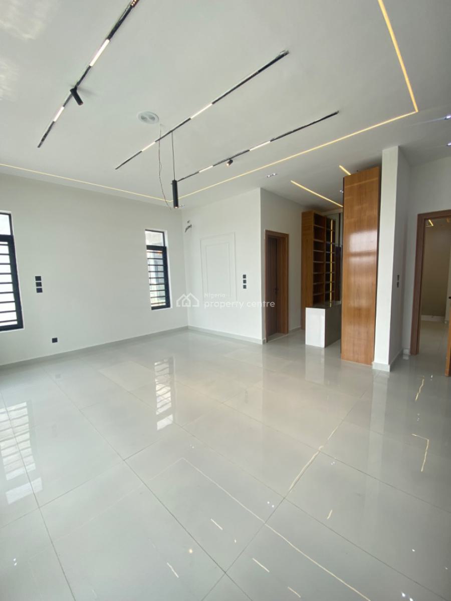 5 Bedroom Fully Detached Duplex with Bq and Swimming Pool, Lekki, Lagos, Detached Duplex for Sale