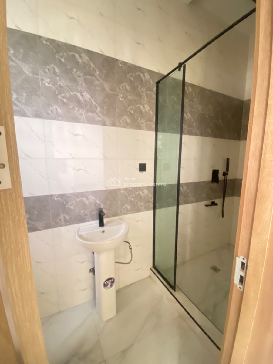 5 Bedroom Fully Detached Duplex with Bq and Swimming Pool, Lekki, Lagos, Detached Duplex for Sale