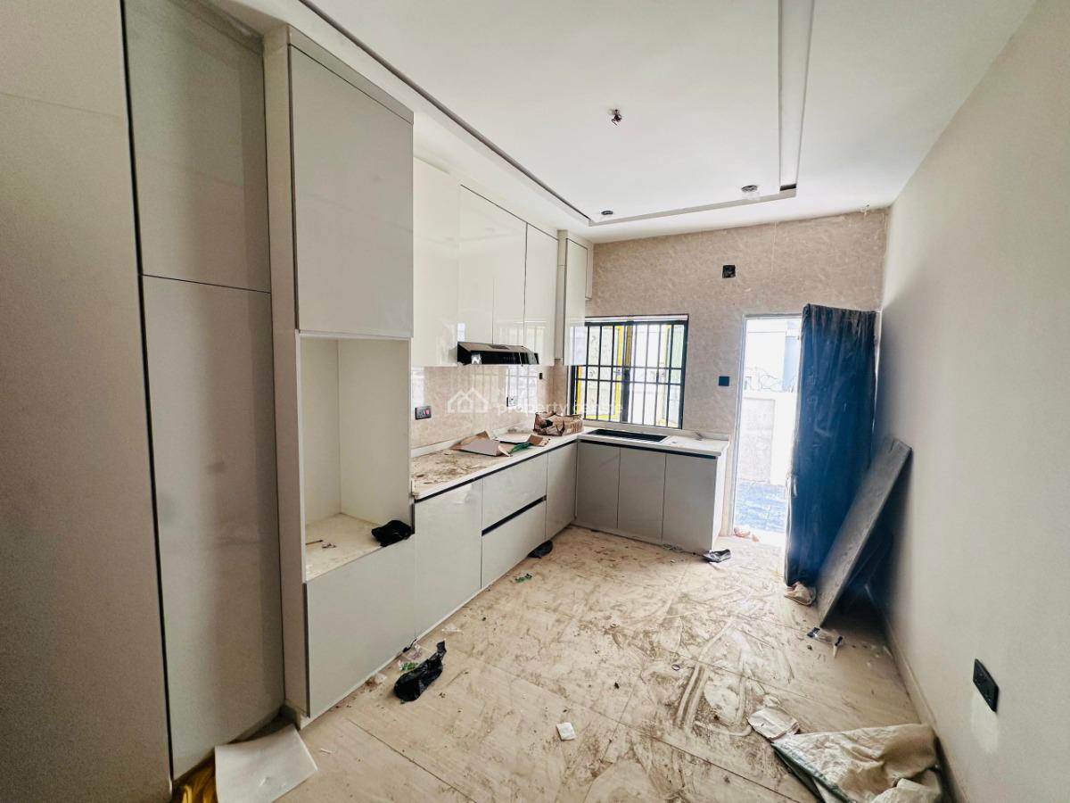 Mordern 4-bedroom Terraced Duplex with Bq, Jahi, Abuja, Terraced Duplex for Sale