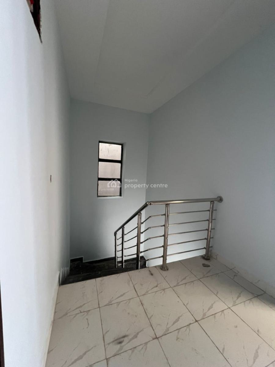Elegant & Exclusive 4-bedroom Terraced Duplex with Bq, Gaduwa, Abuja, Terraced Duplex for Sale