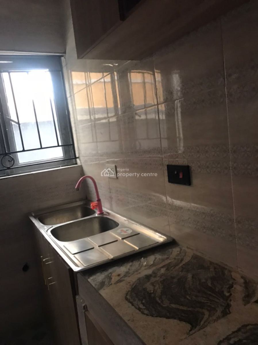 Luxury and Brand New 2bed Apartment in a Good and Secured Area, Ogunfayo Street, Awoyaya, Ibeju Lekki, Lagos, Flat / Apartment for Rent