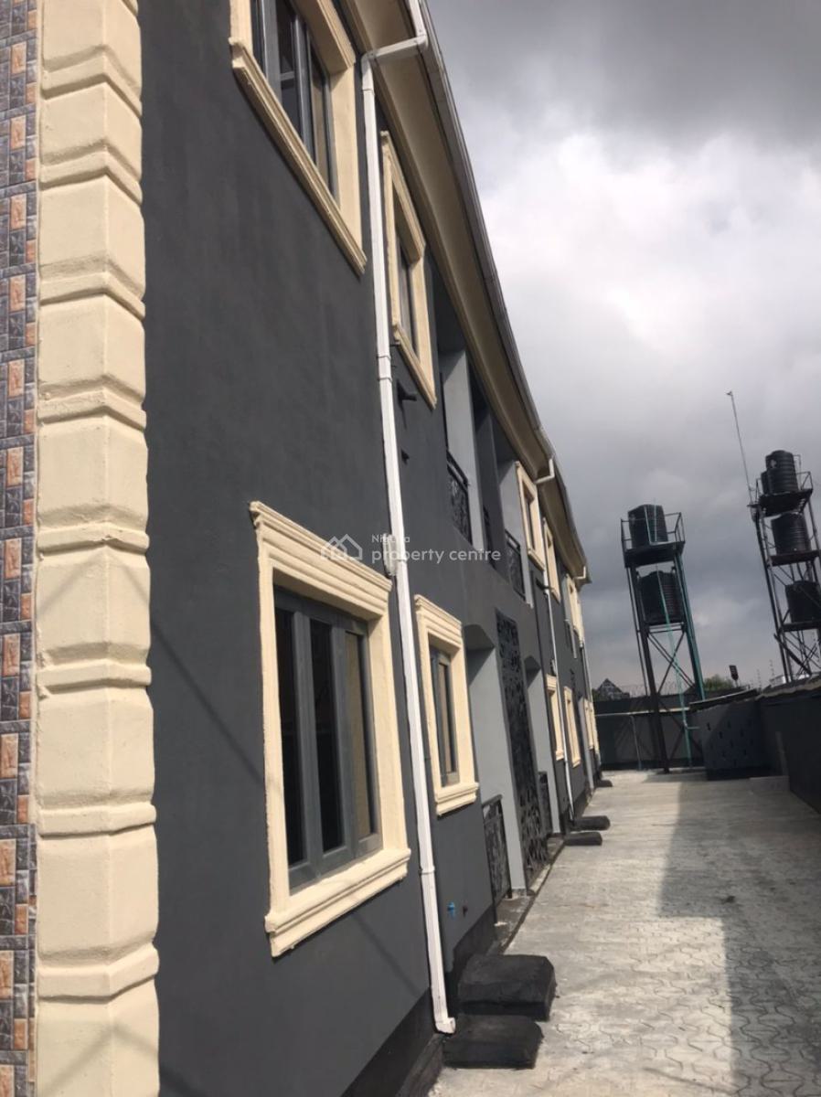 Luxury and Brand New 2bed Apartment in a Good and Secured Area, Ogunfayo Street, Awoyaya, Ibeju Lekki, Lagos, Flat / Apartment for Rent