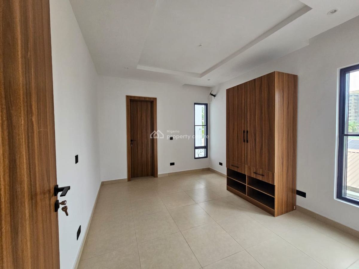 4 Bedroom Self Compound Terrace Duplex (corner Piece), Victoria Island (vi), Lagos, Flat / Apartment for Rent