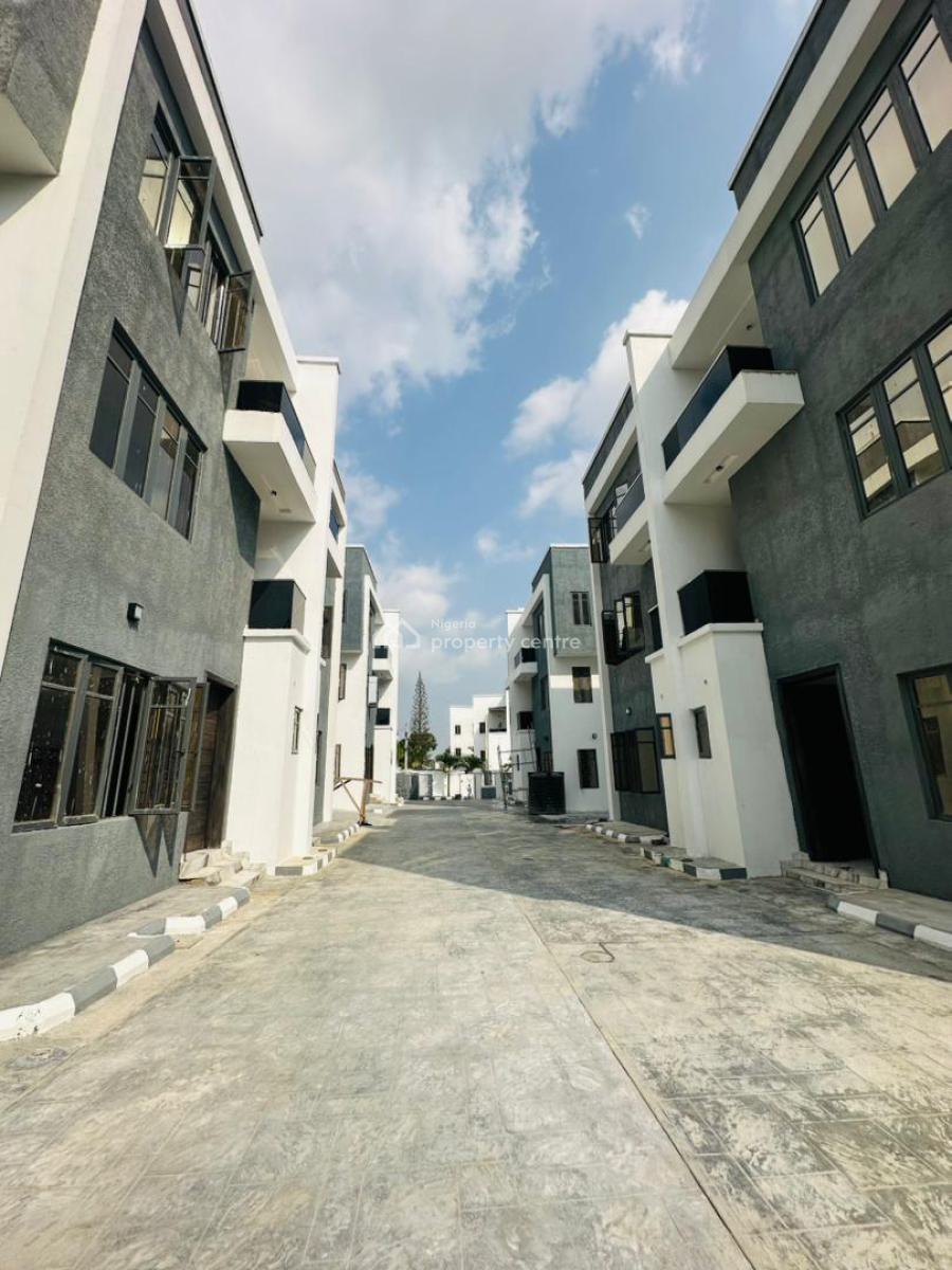 Brand New 4-bedroom Semi-detached Duplex with Bq, Thoughtfully Designed with Modern Finishes and Ample Space, Maryland, Lagos, Semi-detached Duplex for Sale