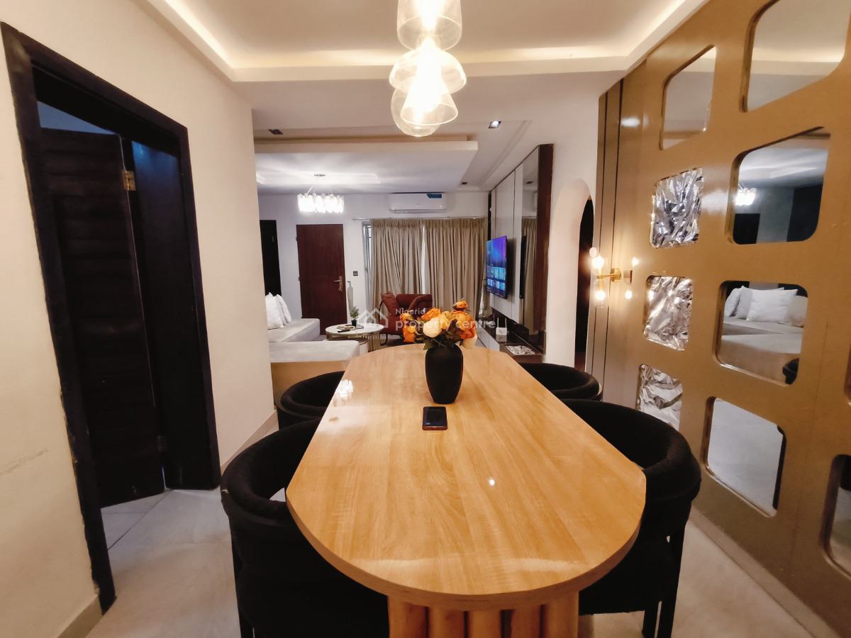 Exquisite 2 Bedroom Apartment, Lekki Phase 1, Lekki Phase 1, Lekki, Lagos, Flat / Apartment Short Let