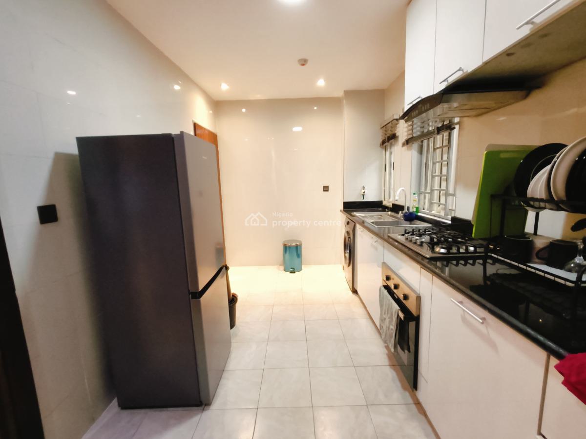 Exquisite 2 Bedroom Apartment, Lekki Phase 1, Lekki Phase 1, Lekki, Lagos, Flat / Apartment Short Let