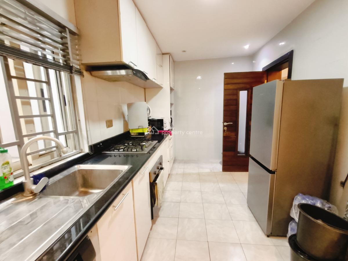 Exquisite 2 Bedroom Apartment, Lekki Phase 1, Lekki Phase 1, Lekki, Lagos, Flat / Apartment Short Let