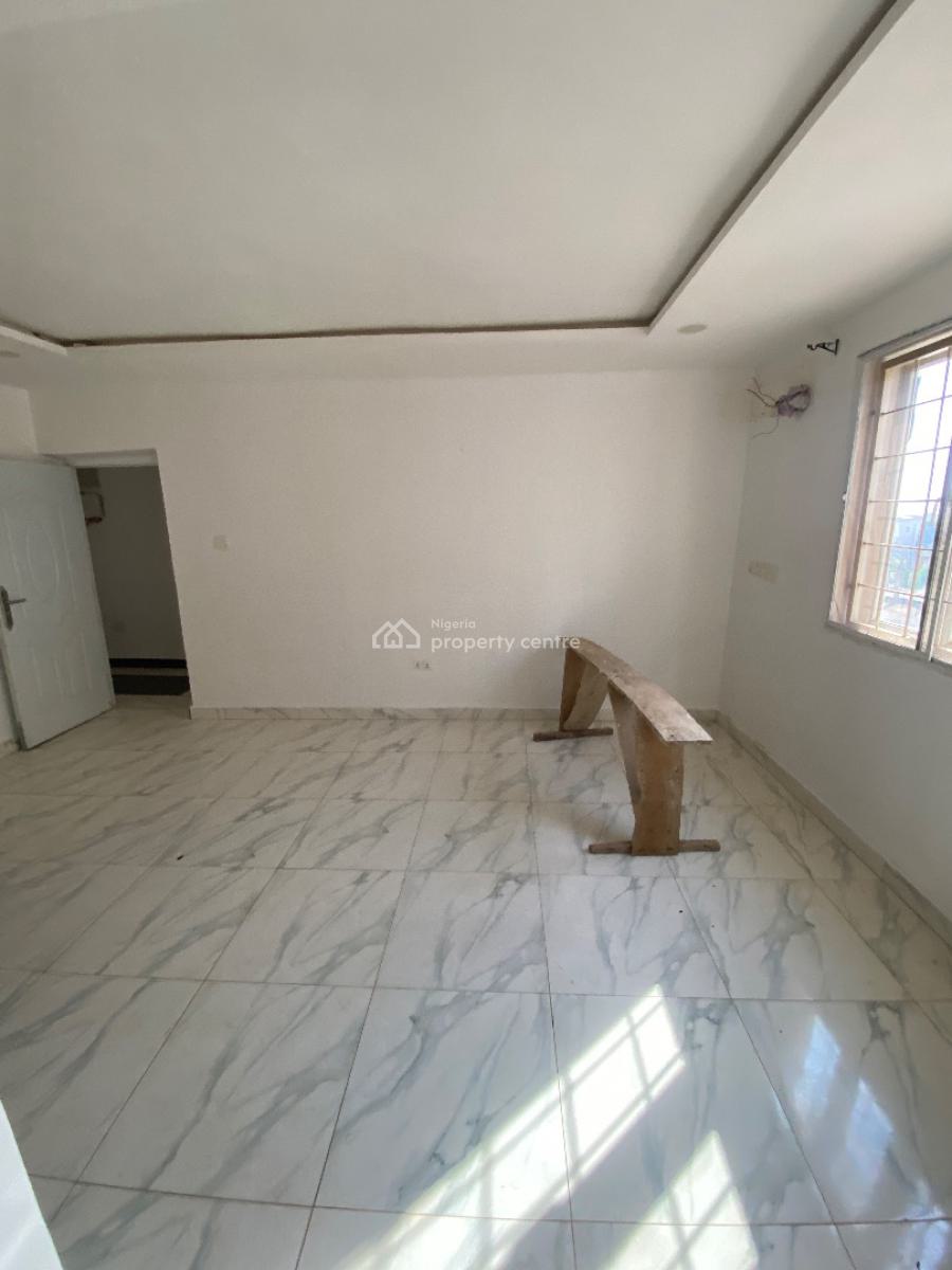 Standard 3 Bedroom Apartment with Visitors Toilet, Along Apo Primary/wumba District, Apo, Abuja, Flat / Apartment for Rent