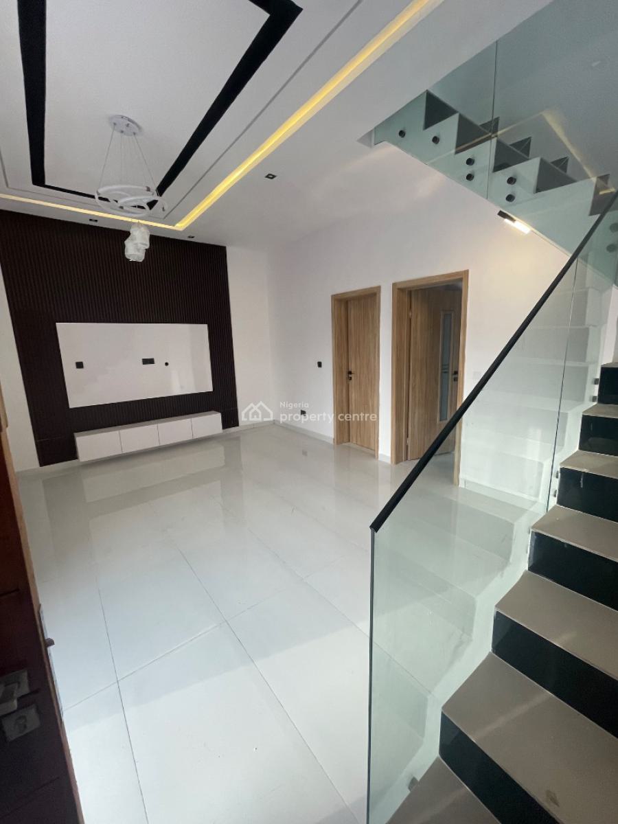 Luxury Three Bedroom Terrace with Excellent Finishing, Sangotedo, Ajah, Lagos, Terraced Duplex for Sale