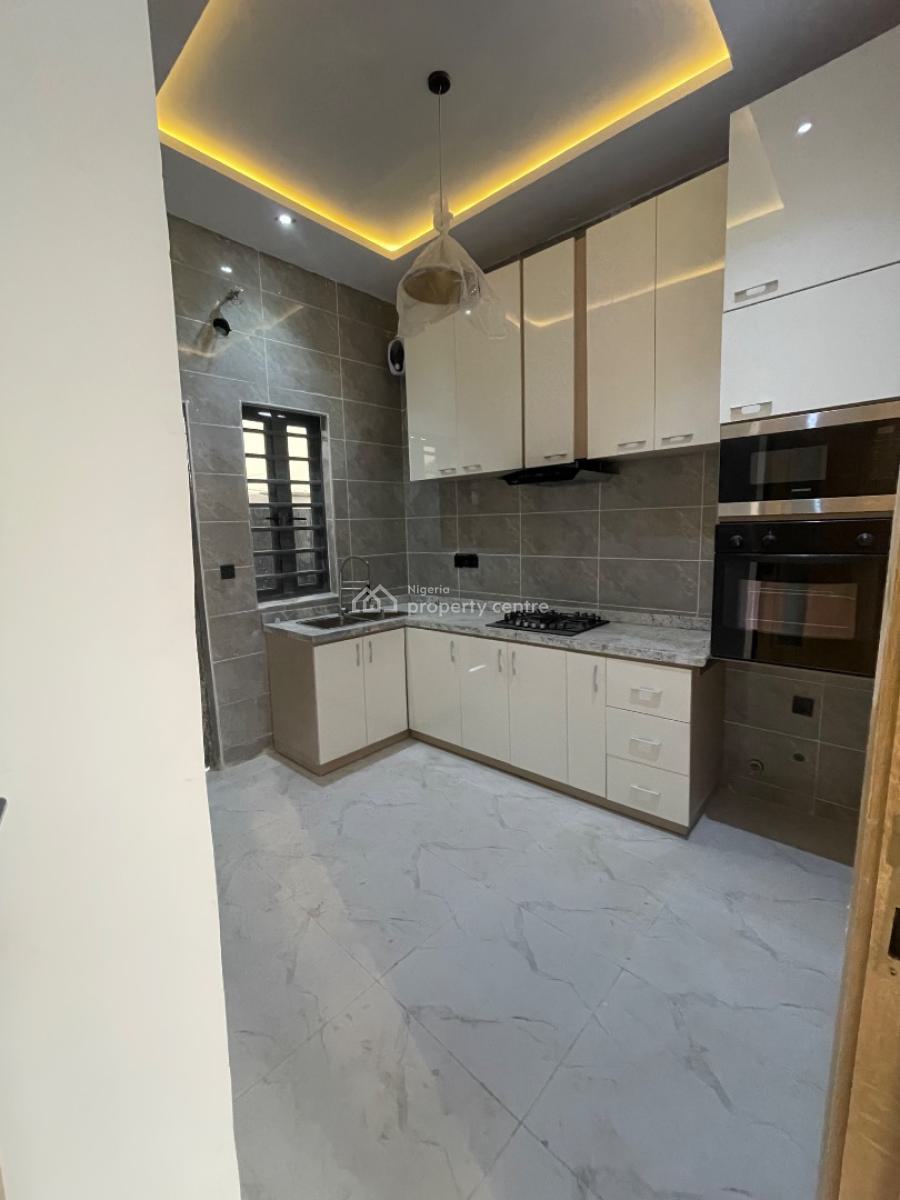 Luxury Three Bedroom Terrace with Excellent Finishing, Sangotedo, Ajah, Lagos, Terraced Duplex for Sale